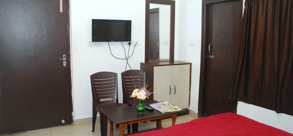 Hotel Grace Agra  Bagian luar foto