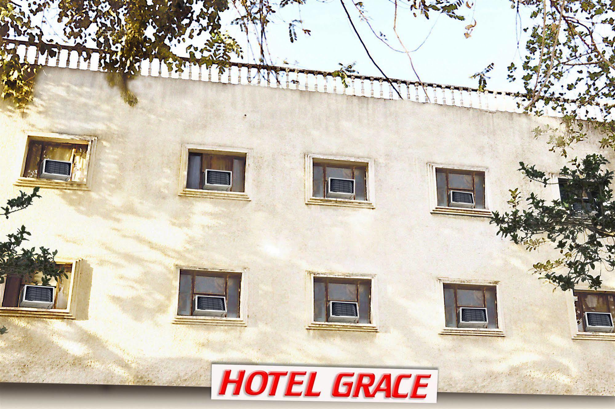 Hotel Grace Agra  Bagian luar foto